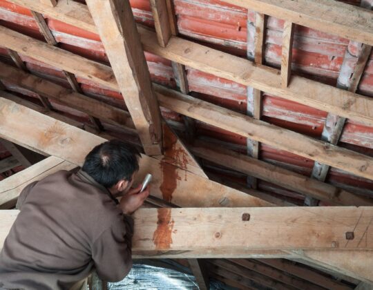 Roof Leak Detection and Repair: A Comprehensive Guide